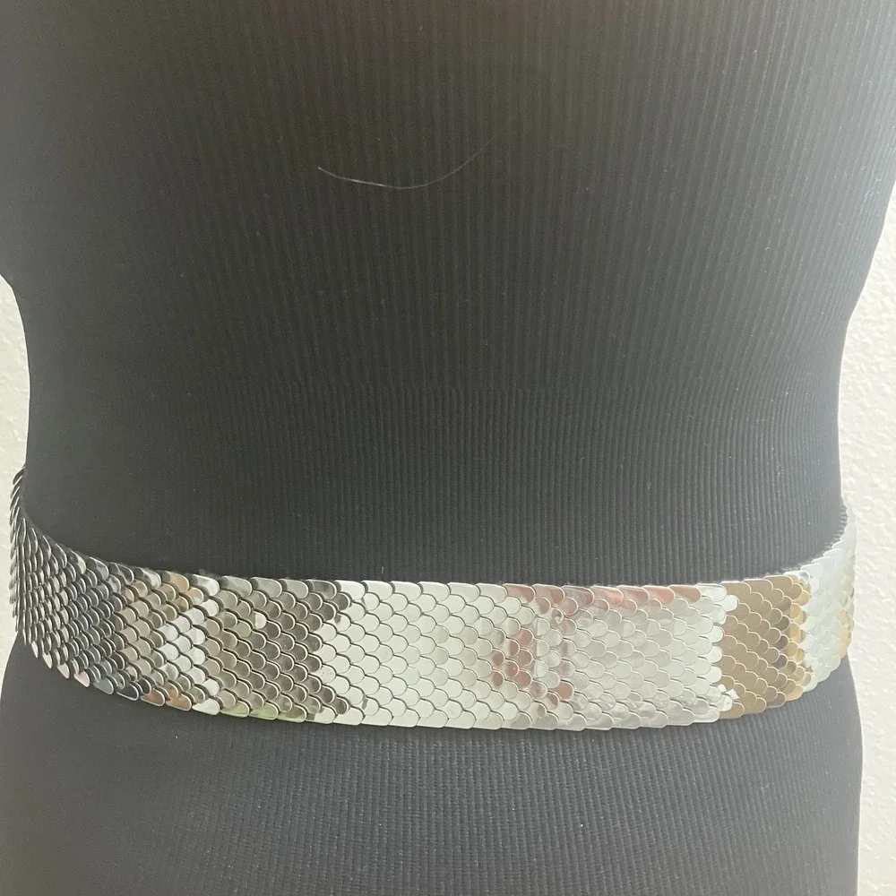 VTG 80s Fish Scale Silver Belt With Buckle Elastic Stretch Length 29-35